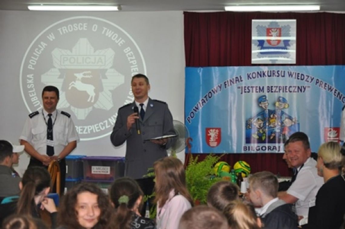 \"Lepiej skakać i pobrykać, niż pić wódkę i dym wdychać!”