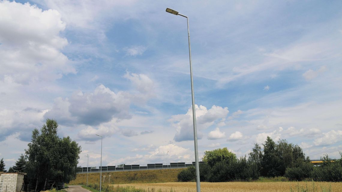 Lepsze oświetlenie uliczne w gminie Wólka. Powstanie też stacja kontroli jakości powietrza