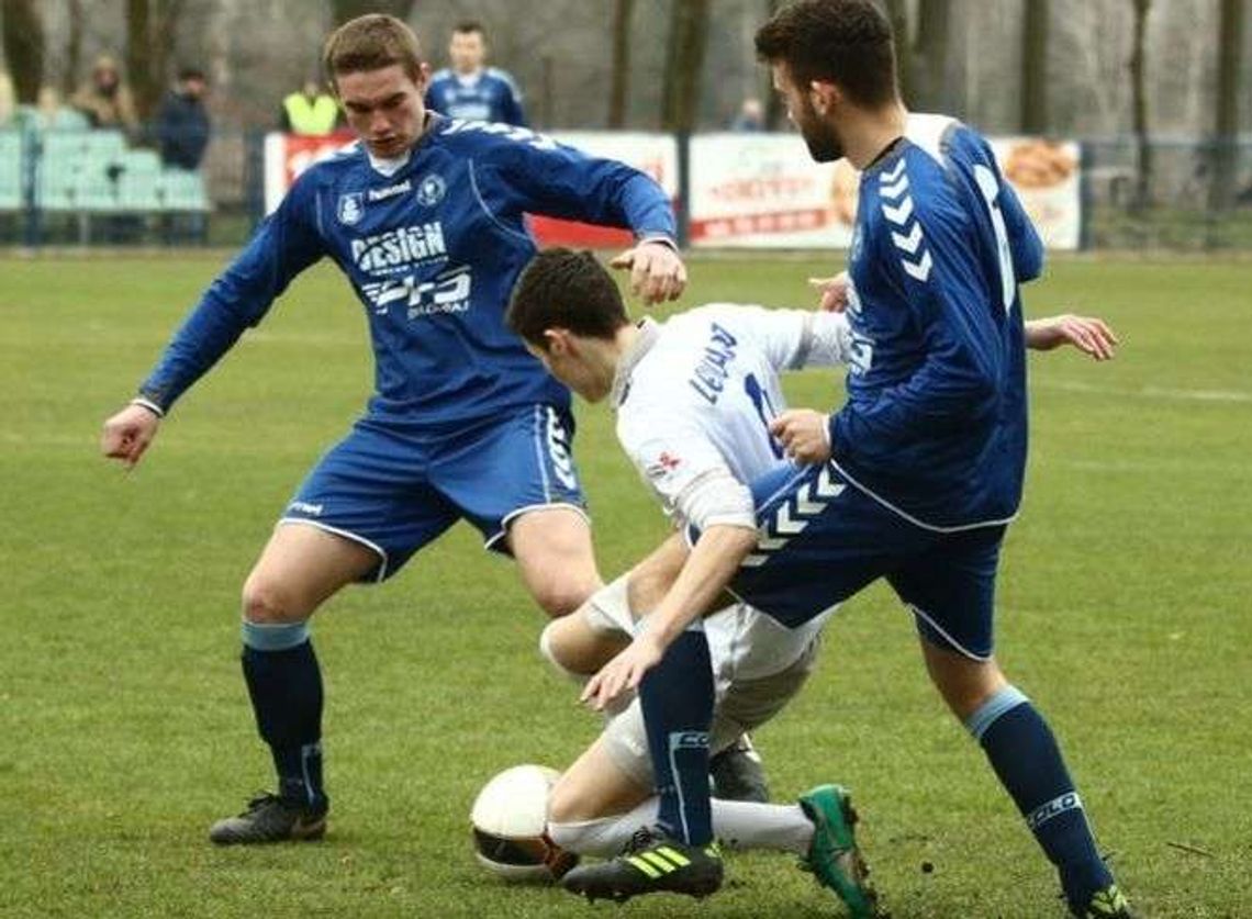 Lewart – Lada 0:2. Drużyna z Biłgoraja ciągle bezbłędna (zdjęcia)