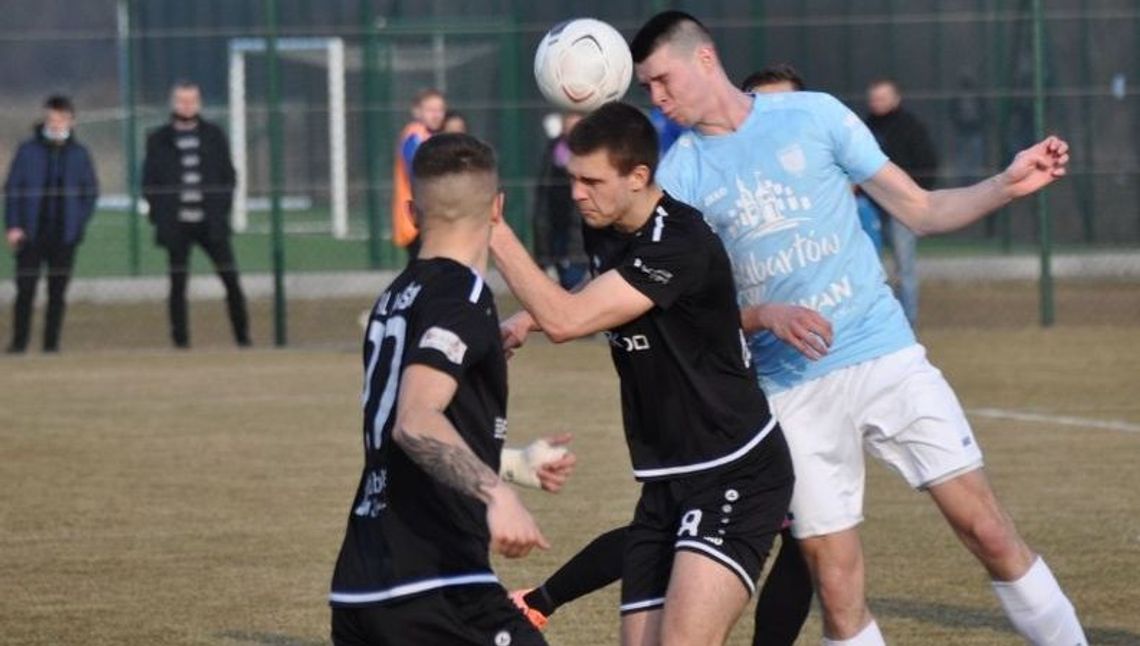 Lewart Lubartów – Stal Kraśnik 0:0. Należał im się karny, czy wolny?