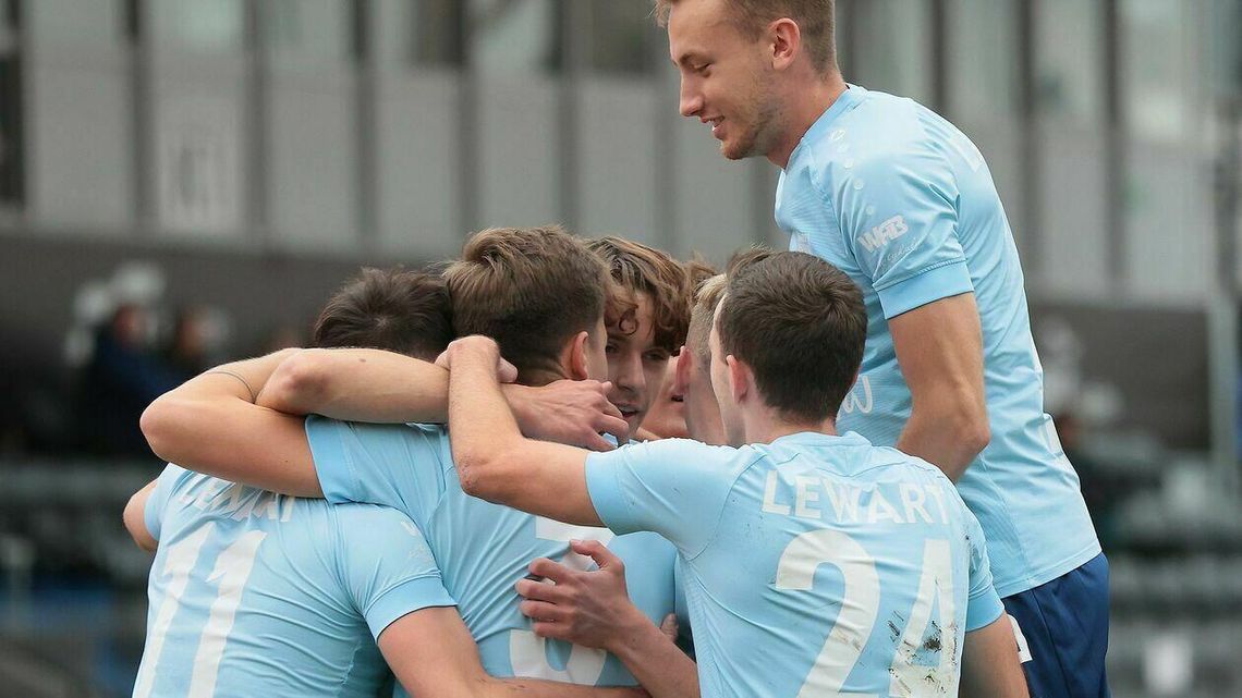 Lewart Lubartów – Świdniczanka 2:0. Pierwsza porażka lidera