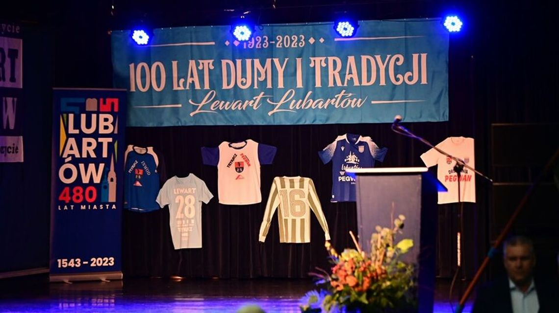 Lewart Lubartów uczcił setne urodziny klubu na jubileuszowej gali Lewart Lubartów uczcił setne urodziny klubu na jubileuszowej gali
