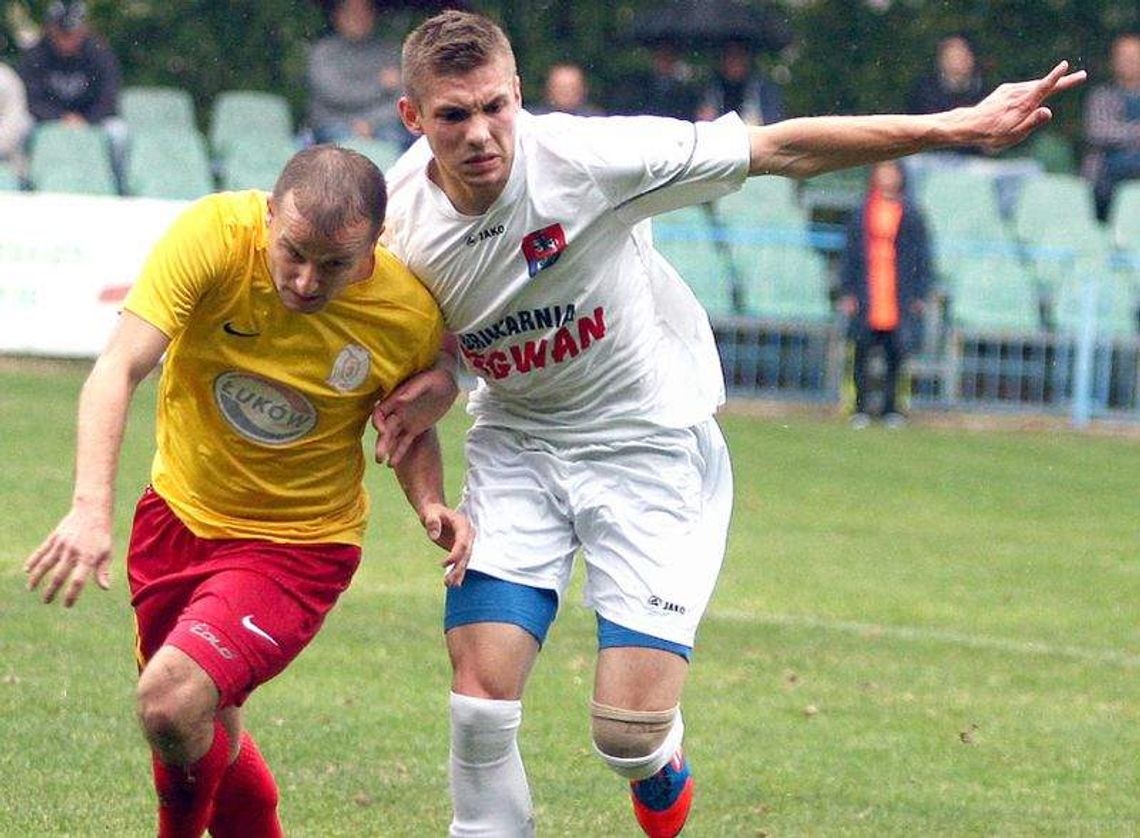 Lewart musi znaleźć inny stadion?