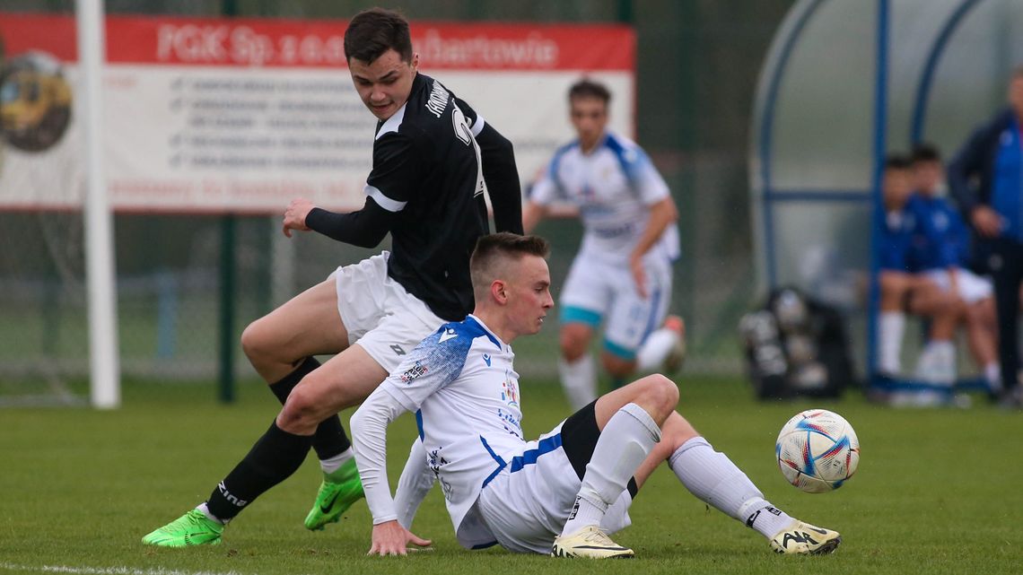 Lewart rozbił Janowiankę i zbliżył się do lidera na punkt Lewart rozbił Janowiankę i zbliżył się do lidera na punkt
