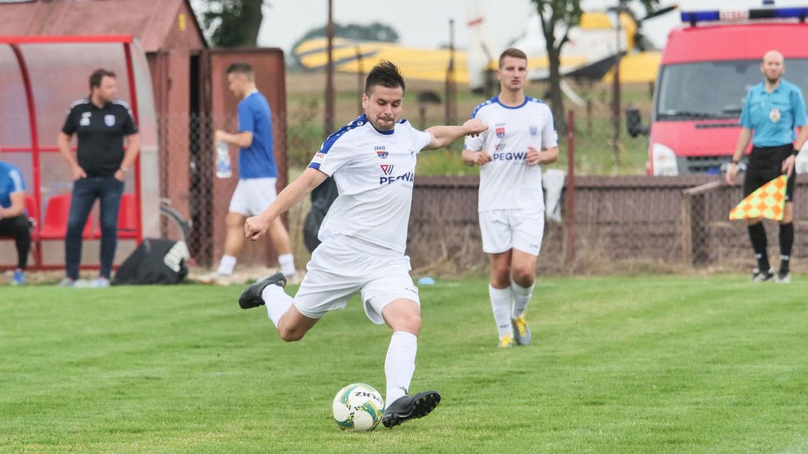 Lewart - Włodawianka 3:1. Dwa karne ustawiły mecz Lewart - Włodawianka 3:1. Dwa karne ustawiły mecz