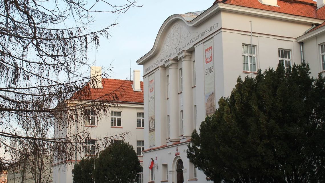 Licealiści "Czartorycha" w Puławach dostaną sprzęt za 50 tys. złotych 