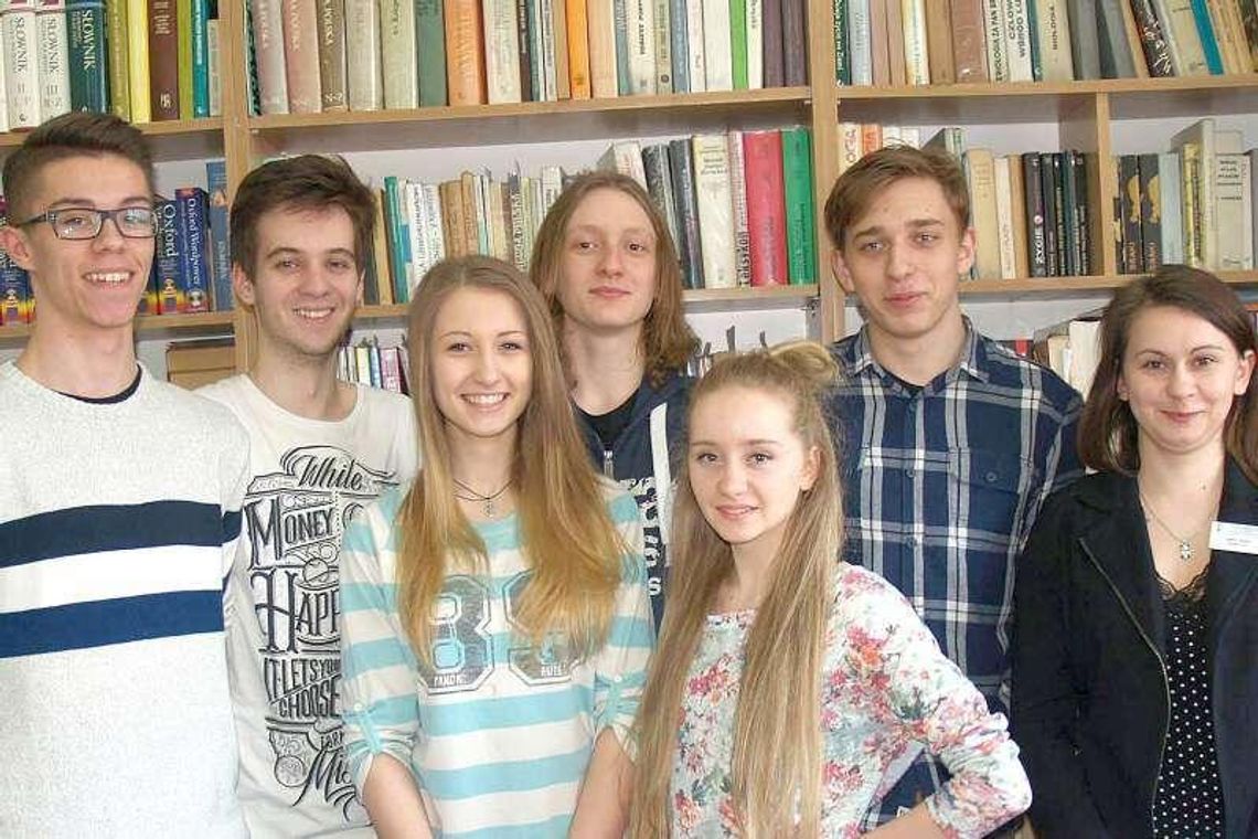 Licealiści z V LO zdobyli 12 tys. zł. Teraz rozruszają gimnazjalistów Licealiści z V LO zdobyli 12 tys. zł. Teraz rozruszają gimnazjalistów