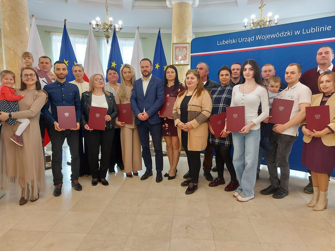 Liczba Polaków zwiększyła się o 24