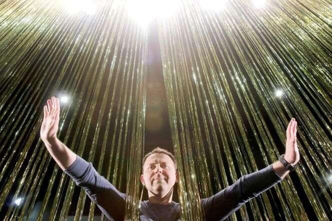 "Liczymy, że przyjdzie jakiś zbawca. Na przykład nowy prezydent". Rozmowa z reżyserem spektaklu „Herkules i stajnia Augiasza” "Liczymy, że przyjdzie jakiś zbawca. Na przykład nowy prezydent". Rozmowa z reżyserem spektaklu „Herkules i stajnia Augiasza”