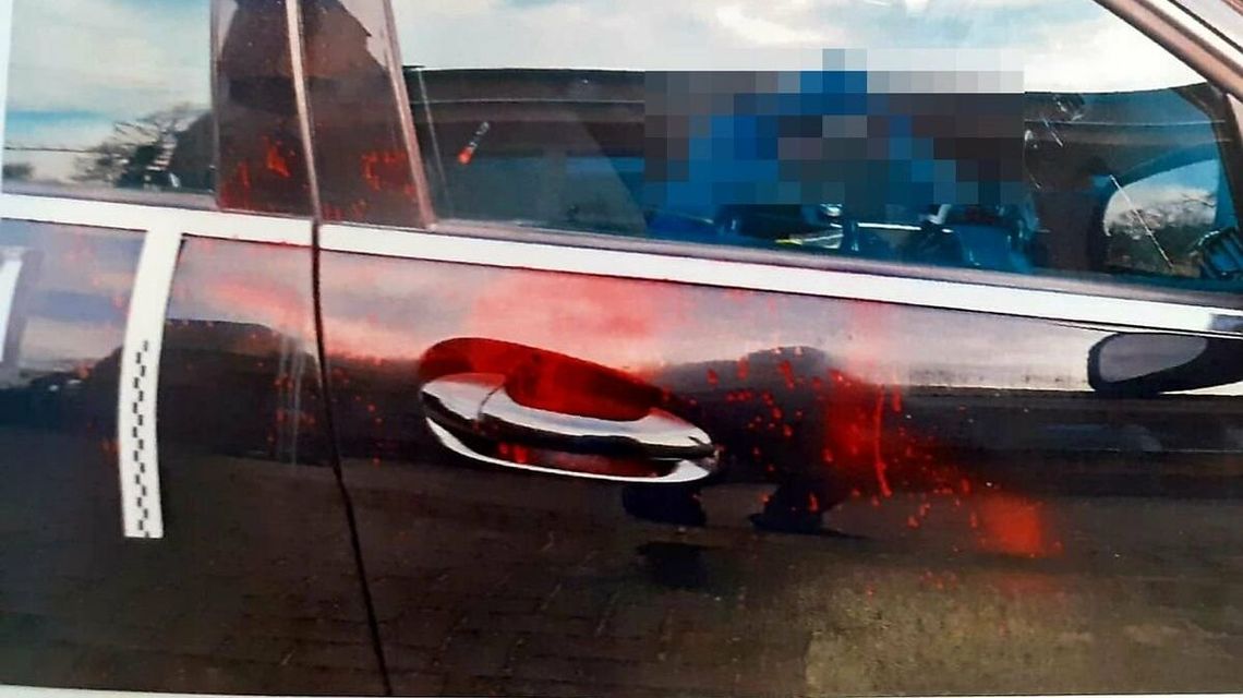 "Liga sprawiedliwych" po puławsku. Seniorka nie zawahała się użyć sprayu, żeby "ukarać" kierowcę