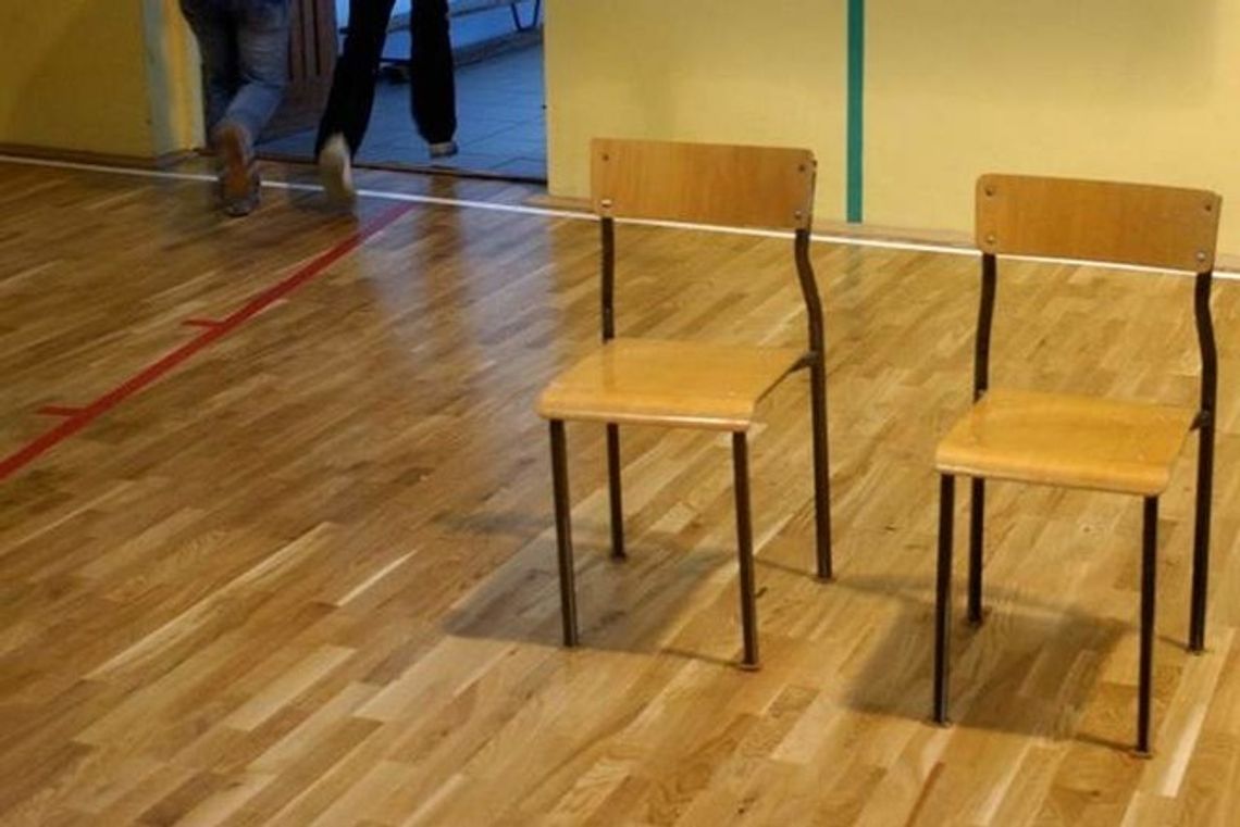 Likwidacja gimnazjów? Samorząd: "Będzie ciasno, a odprawy wypłacimy z miejskiej kasy" Likwidacja gimnazjów? Samorząd: "Będzie ciasno, a odprawy wypłacimy z miejskiej kasy"