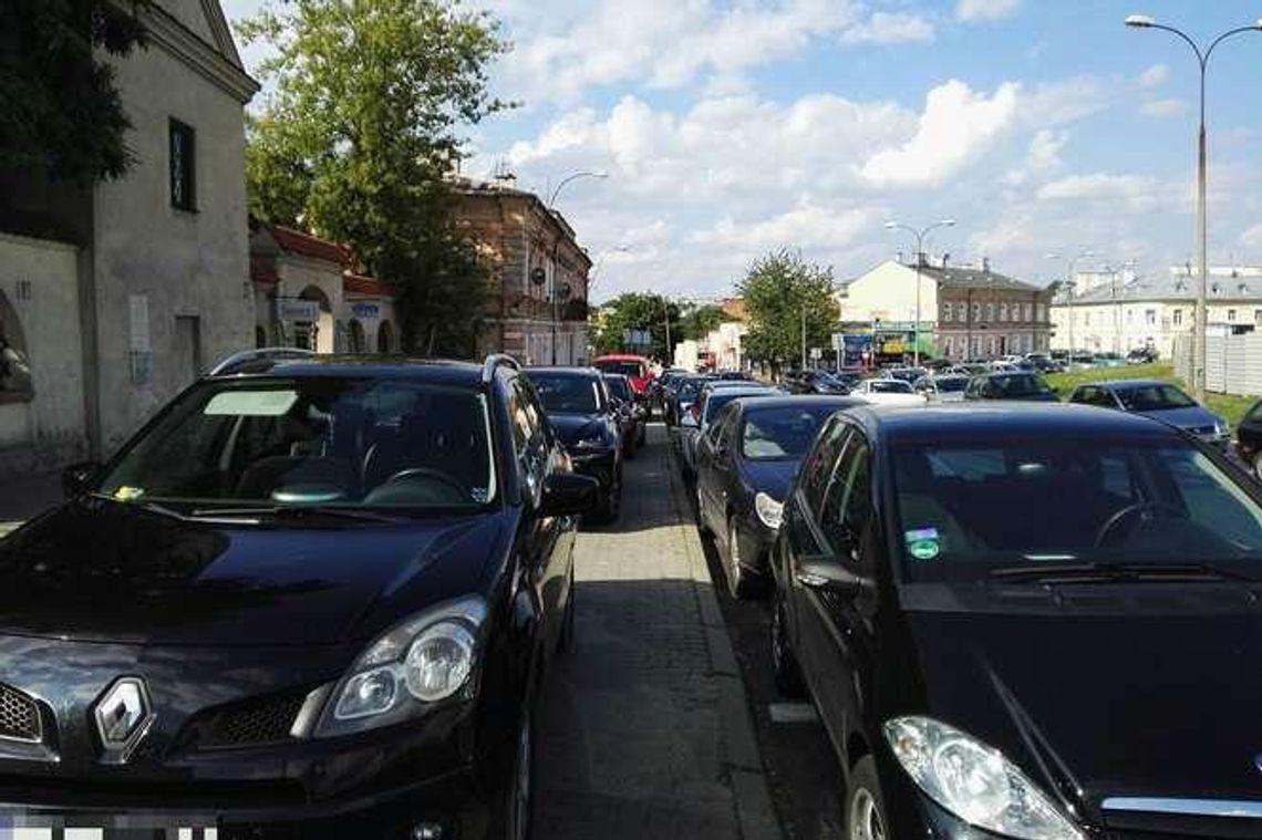 List Czytelnika: Centrum Lublina "nieparkowalne"