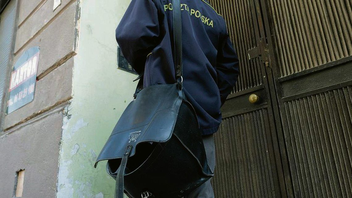 Listonosz przynosi emeryturę i prosi o... Związkowcy: "Ośmieszamy się tylko" Listonosz przynosi emeryturę i prosi o... Związkowcy: "Ośmieszamy się tylko"