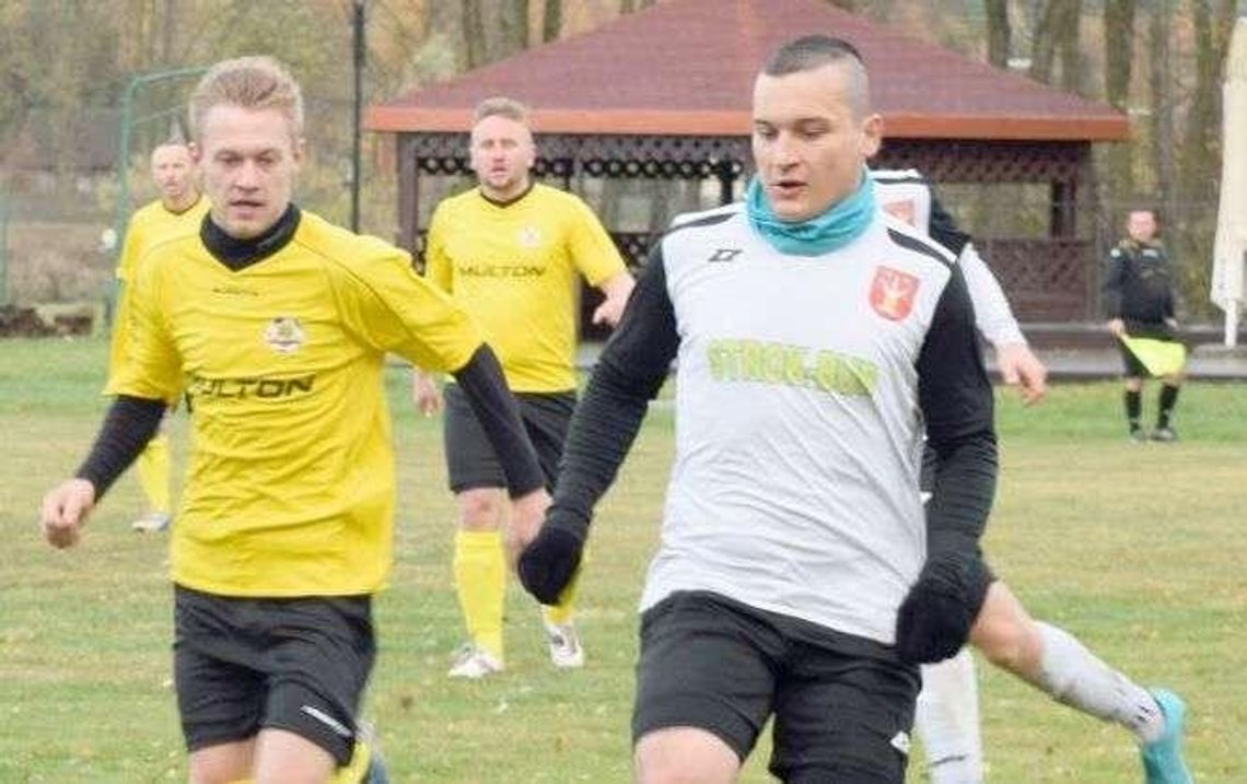 ŁKS Łazy – Dąb Dębowa Kłoda 3:0. Pozostałe wyniki bialskiej okręgówki