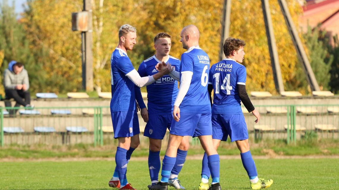 ŁKS Łazy - Lutnia Piszczac 0:2. Keeza bialska klasa okręgowa wróciła do gry ŁKS Łazy - Lutnia Piszczac 0:2. Keeza bialska klasa okręgowa wróciła do gry