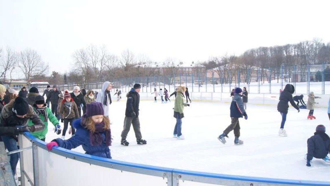 Lodowisko w Chełmie czynne tylko do końca miesiąca