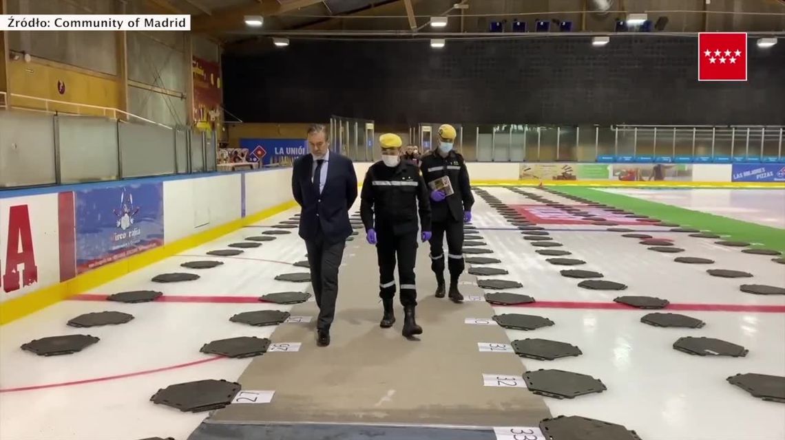 Lodowisko w Hiszpanii zamienione na kostnicę. "Chcemy, by rodziny zmarłych mogły możliwie szybko pochować ofiary"