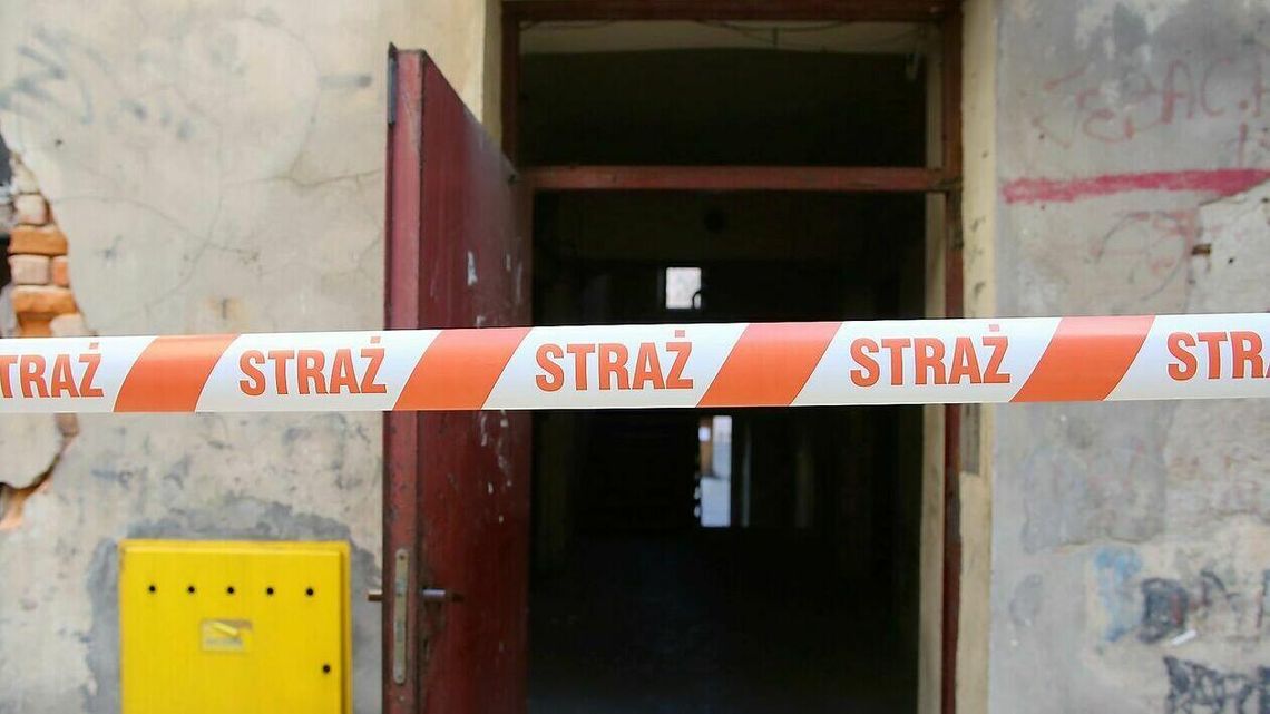 Lokatorzy musieli opuścić swoje mieszkania. Skutki nocnego pożaru na Starym Mieście 