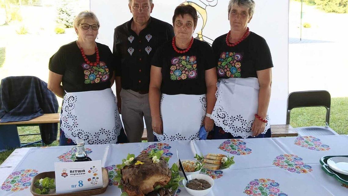 Łopatka palce lizać! Gosposie z Modrynia Kolonii najlepsze Łopatka palce lizać! Gosposie z Modrynia Kolonii najlepsze