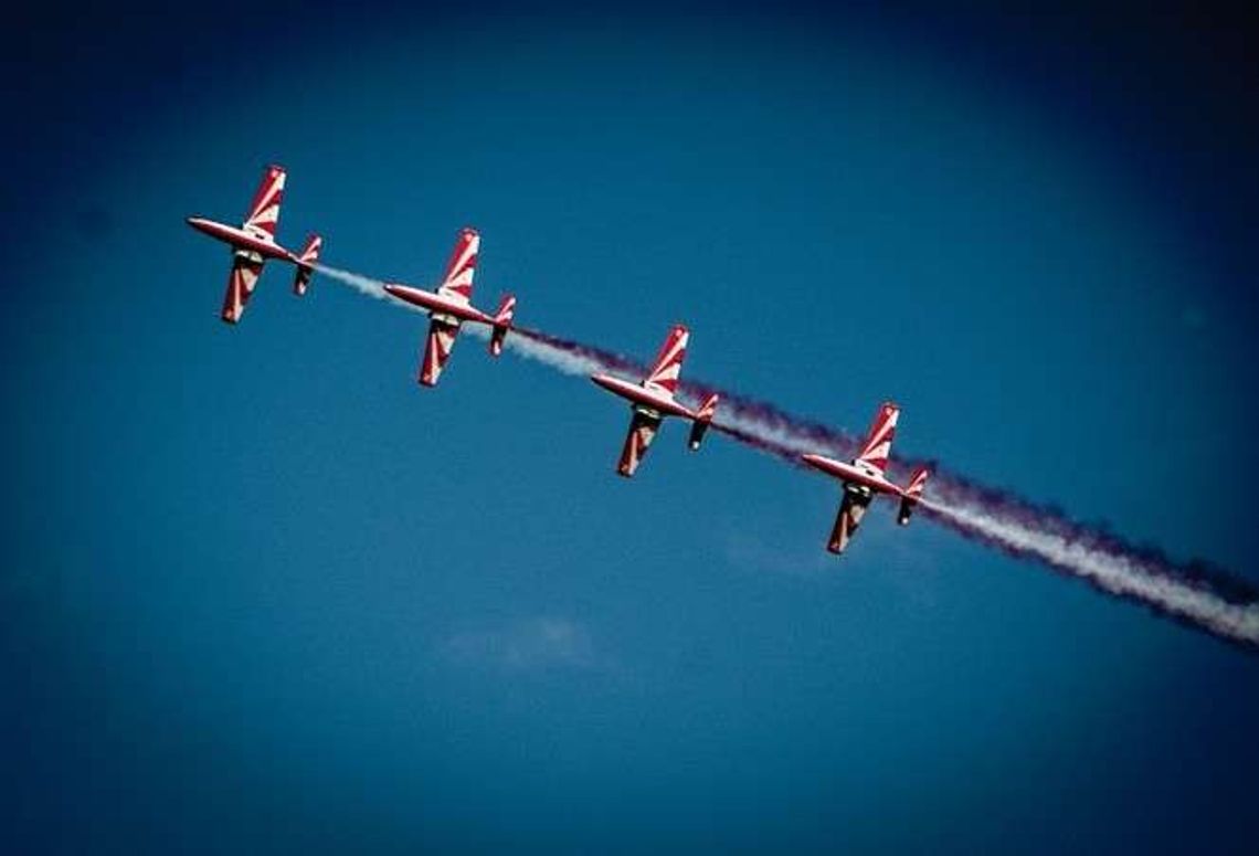 Lotnicze Depułtycze. Akrobacje i pokazy na pikniku lotniczym. Zdjęcia Czytelnika Lotnicze Depułtycze. Akrobacje i pokazy na pikniku lotniczym. Zdjęcia Czytelnika