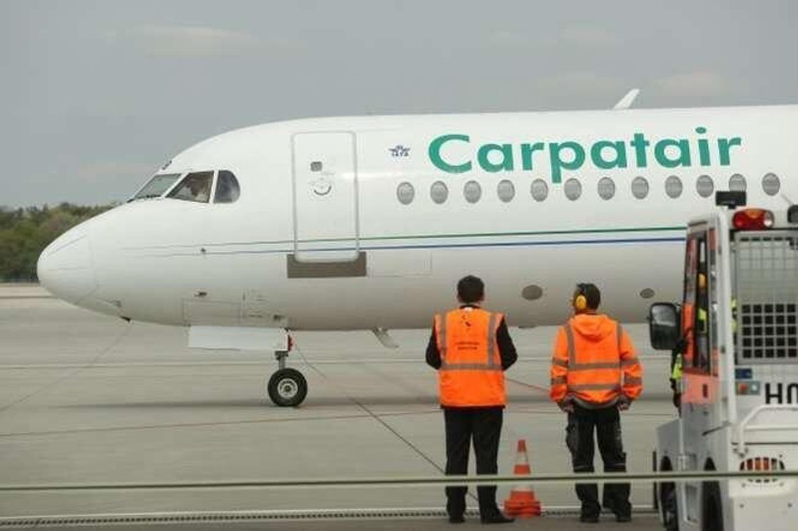 Lotnisko na celowniku CBA: Oszustwo przetargowe? Szef portu: "To element walki politycznej"