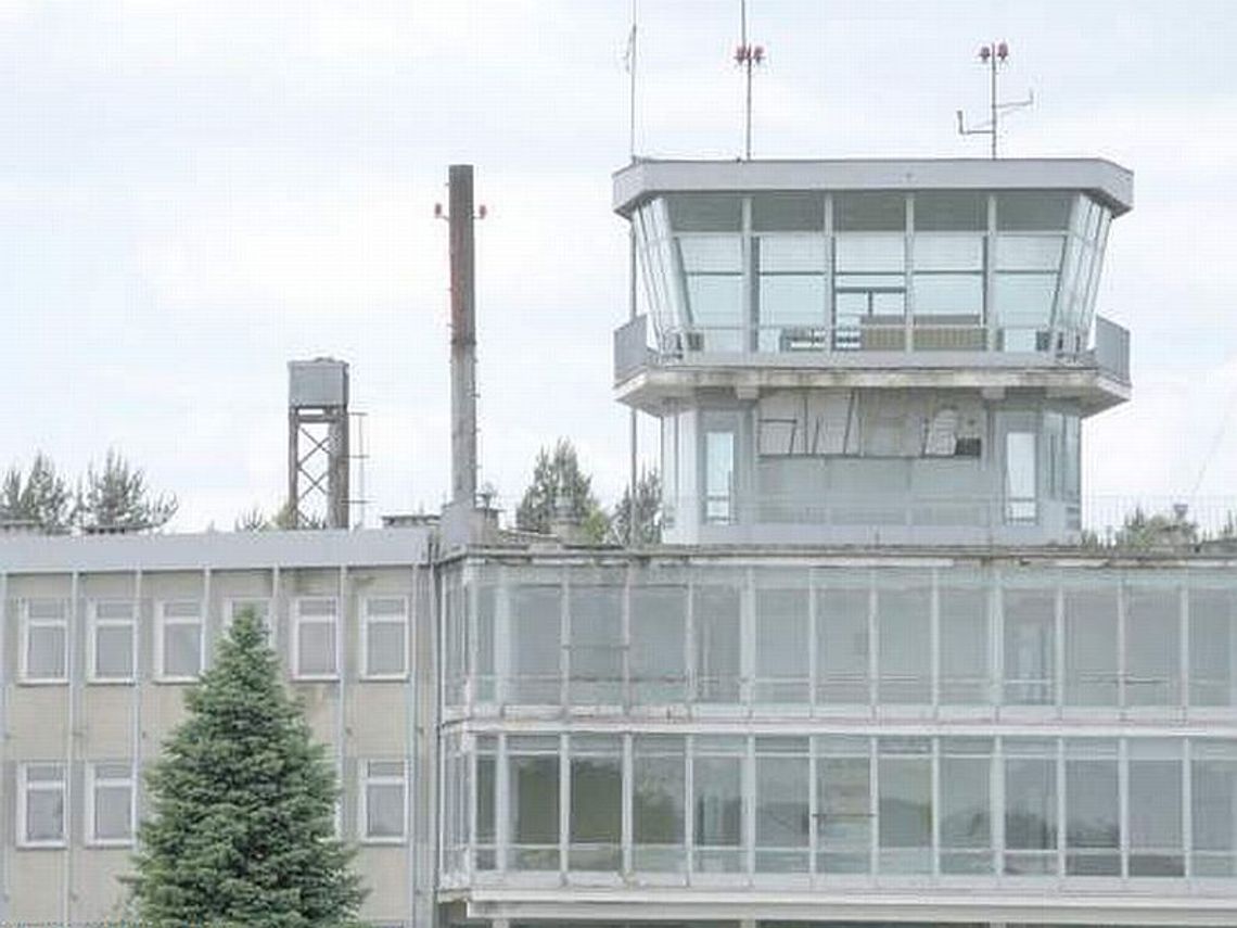 Lotnisko w Białej Podlaskiej: Będzie płot, a później port cargo