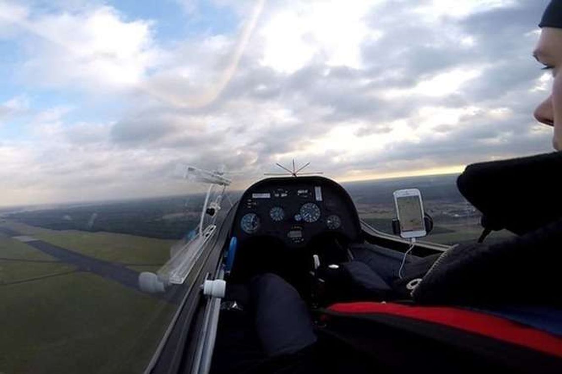 Lotnisko w Białej Podlaskiej: Rekordowy hol szybowcowy