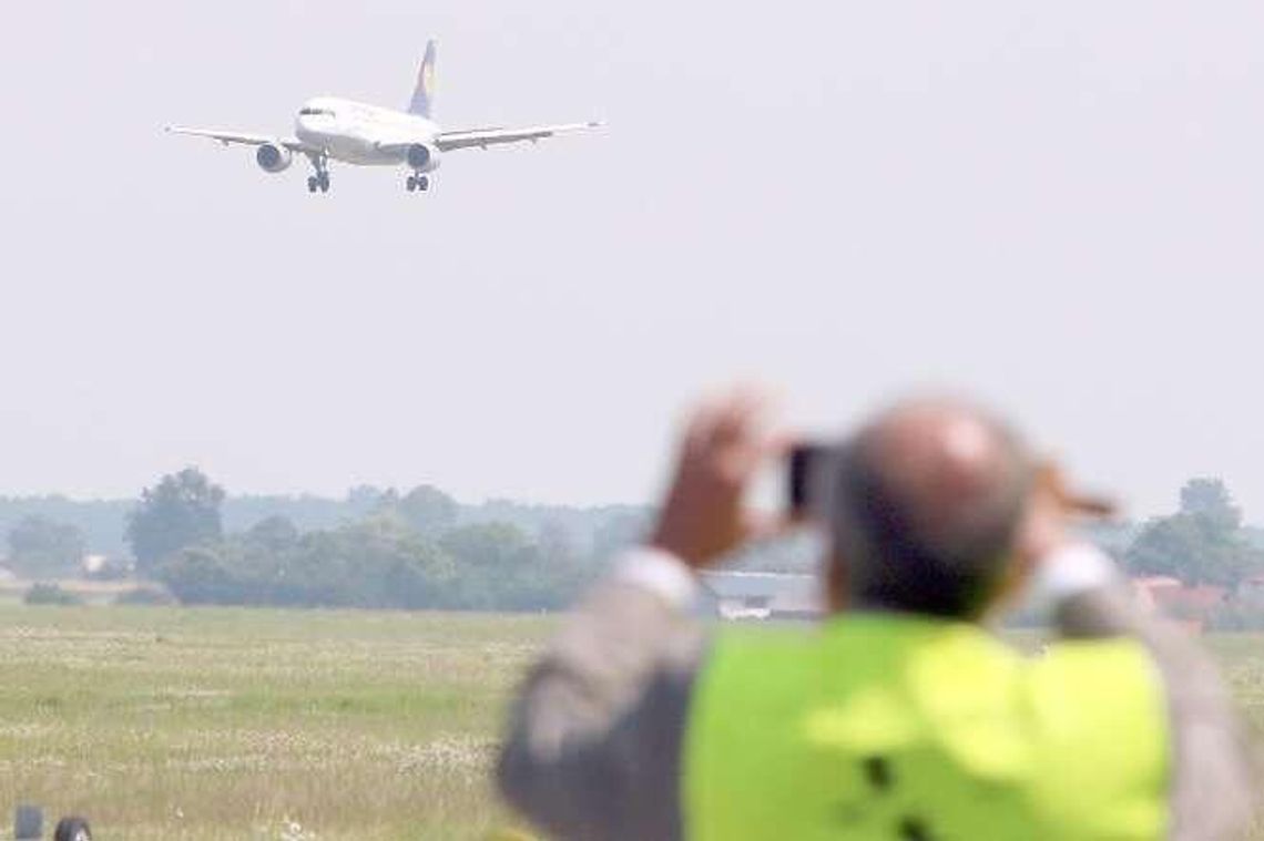 Lotnisko w Świdniku: W wakacje lepszy ILS, a jesienią rozbudowa terminalu