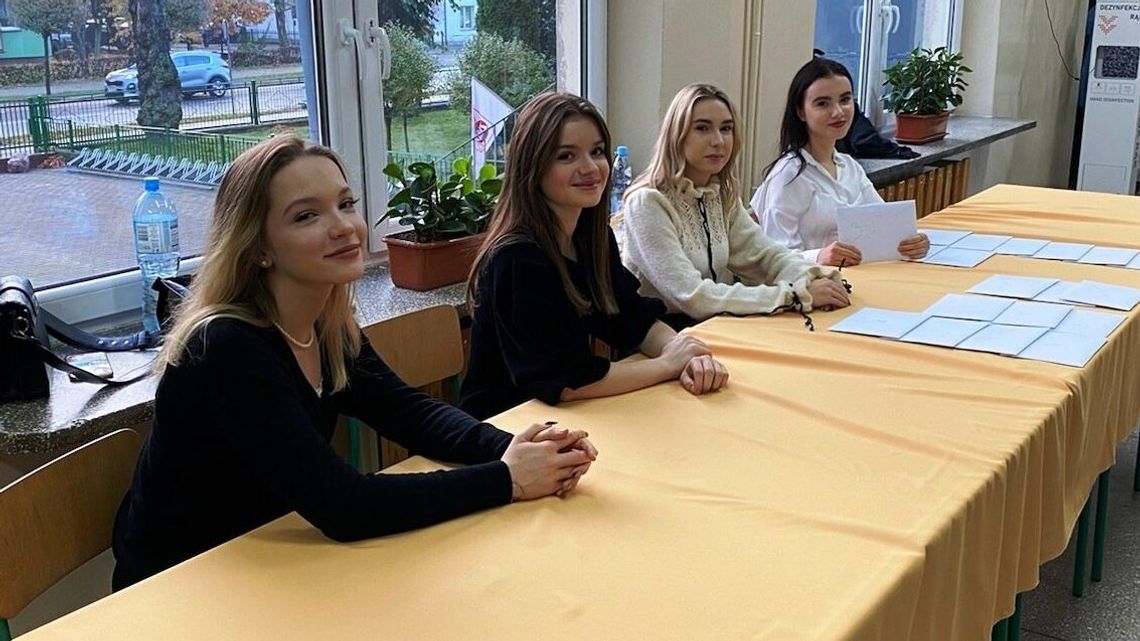 Lubartów. 1760 uczniów wybrało swoich 14 reprezentantów