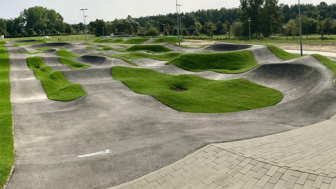 Lubartów chce wybudować pumptrack. "Z tą sprawą zwracało się do mnie wiele młodych osób" Lubartów chce wybudować pumptrack. "Z tą sprawą zwracało się do mnie wiele młodych osób"
