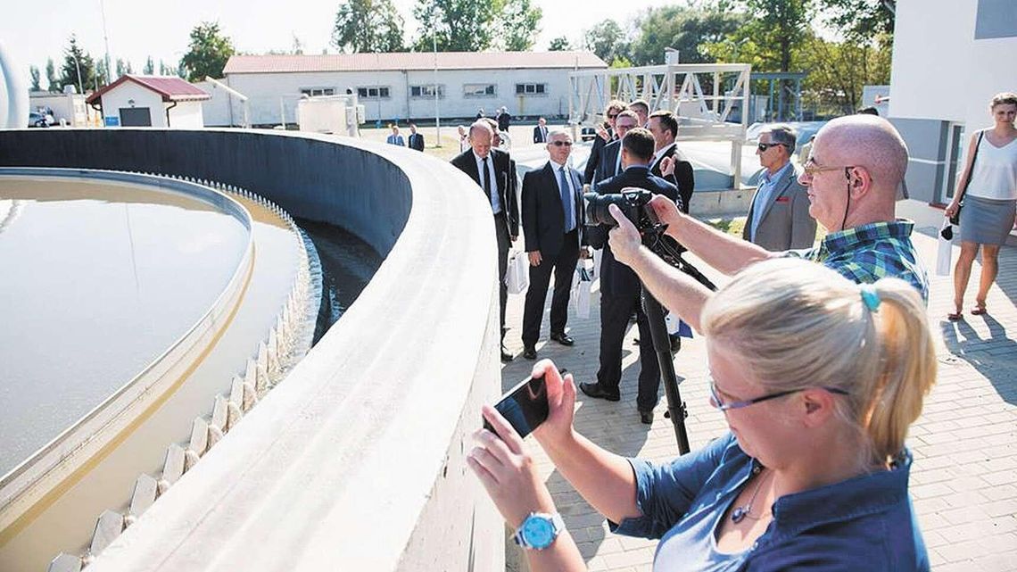 Lubartów: Kwartet smyczkowy zagrał na otwarciu oczyszczalni ścieków