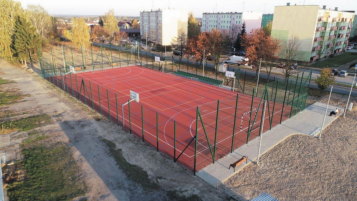 Lubartów: Nowe boisko już gotowe 