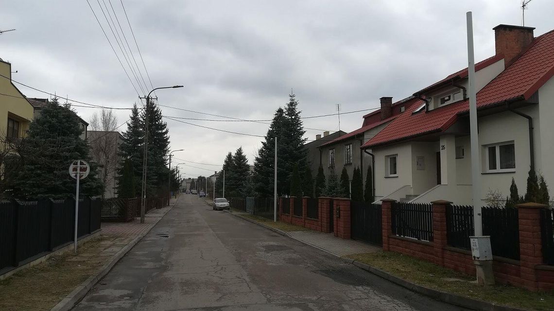 Lubartów: Słupy jak latarnie. Posłużą jednak do czegoś innego 