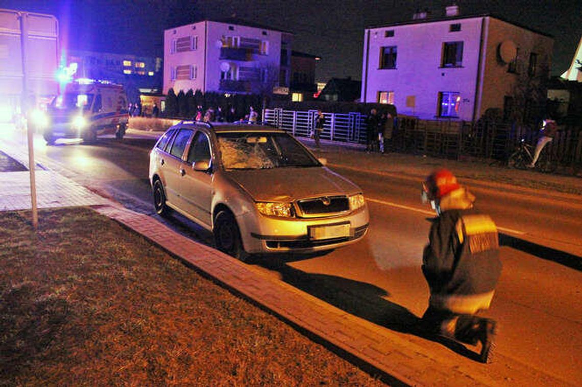 Lubartów: Zmarł pieszy potrącony na przejściu przez samochód Lubartów: Zmarł pieszy potrącony na przejściu przez samochód