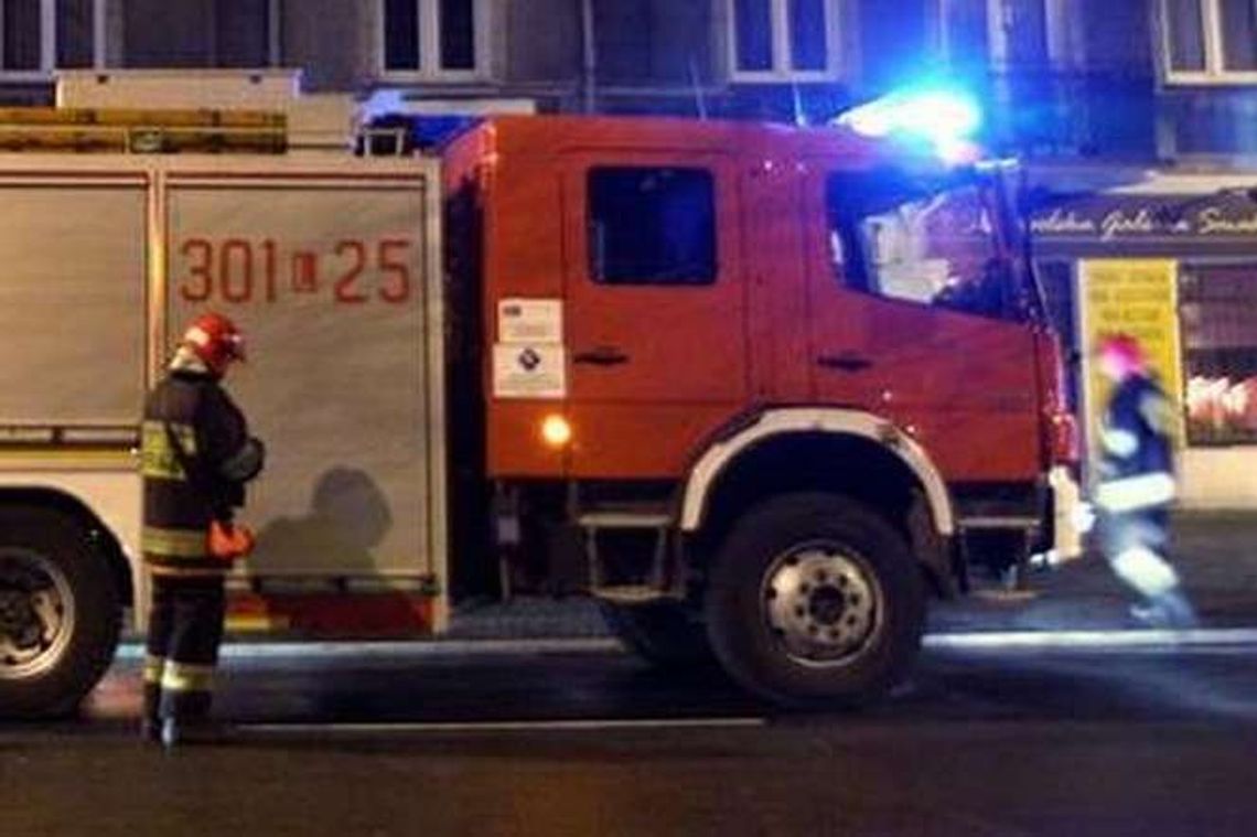 Lubartowska: Groźny bandyta chciał wyskoczyć z czwartego piętra kamienicy