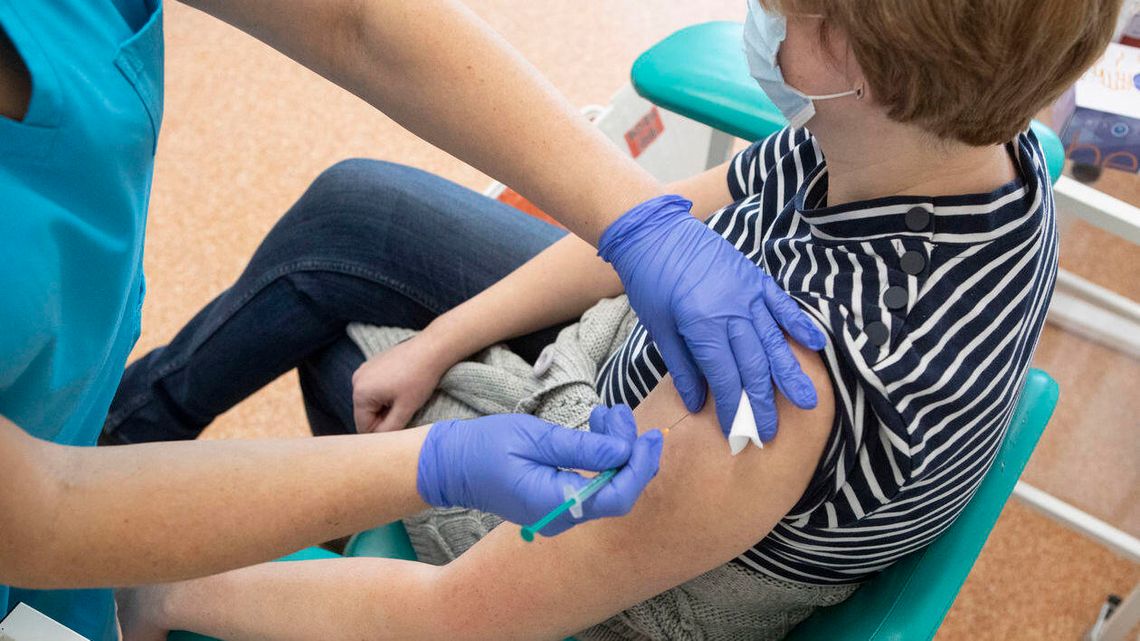 Lubelscy nauczyciele chorują po szczepionce, ale mówią: "nie żałuję"