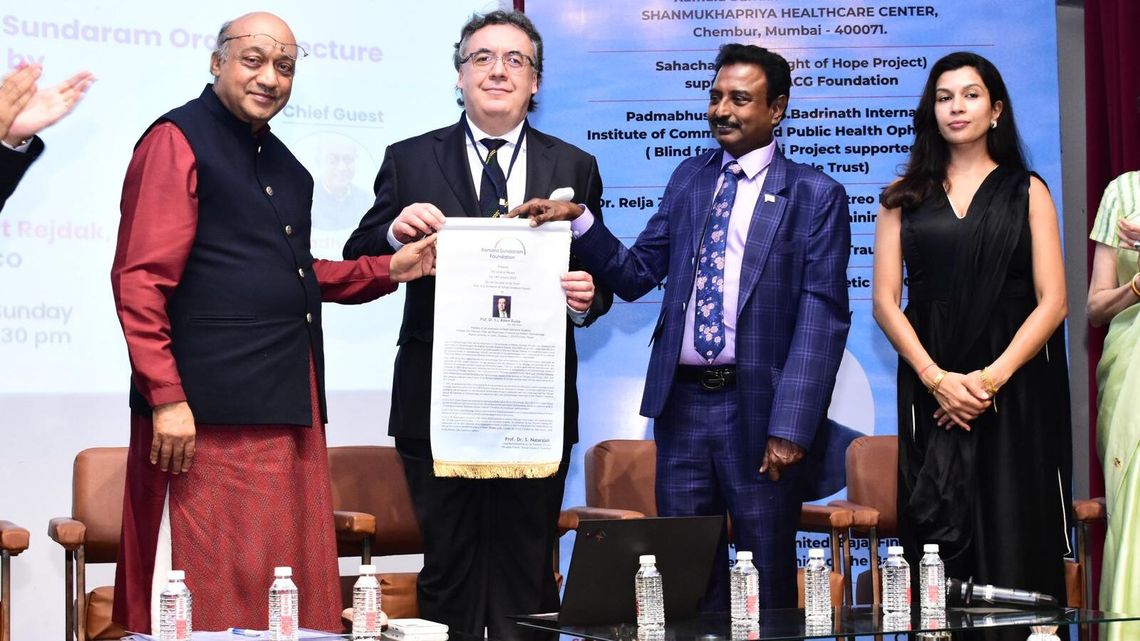 Lubelscy okuliści lecą do Bombaju. Będą dbać o wzrok obywateli Indii