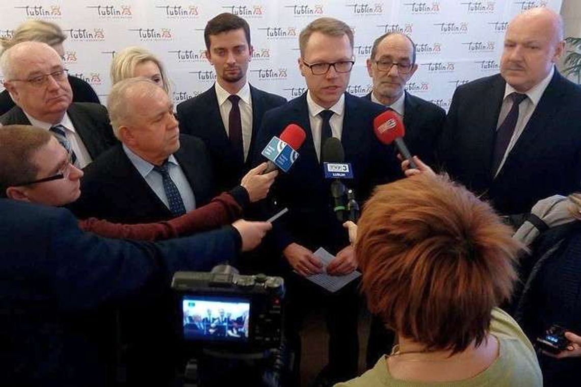 Lubelscy radni PO: niech prezydent nie podpisuje ustawy o reformie edukacji
