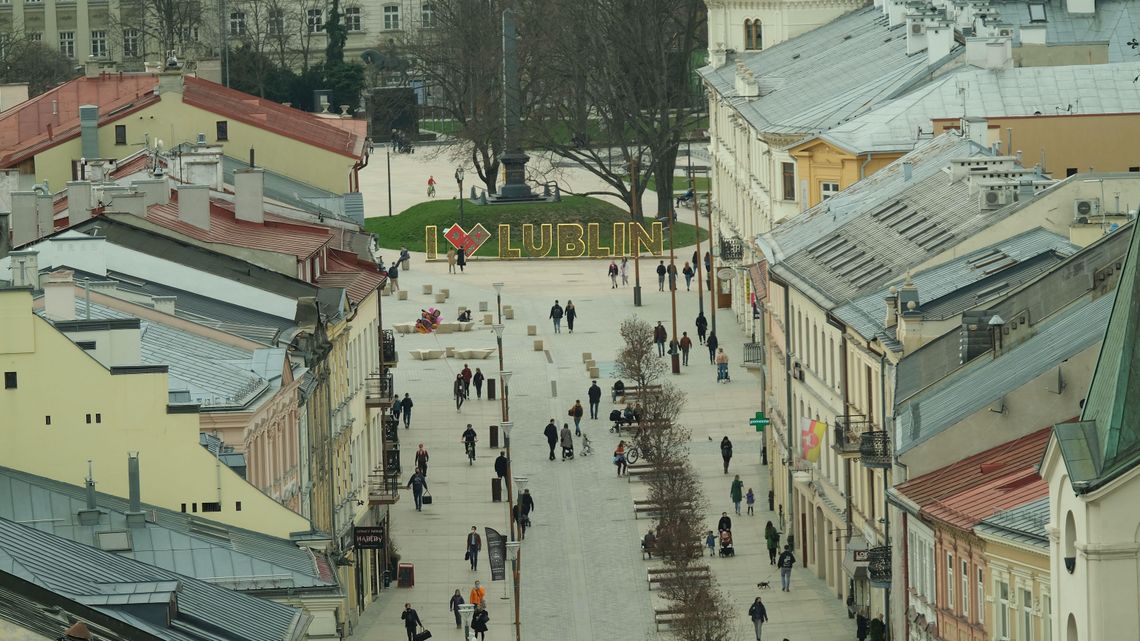 Lubelska gastronomia szykuje się do przyjęcia klientów. Przybędzie ogródków restauracyjnych