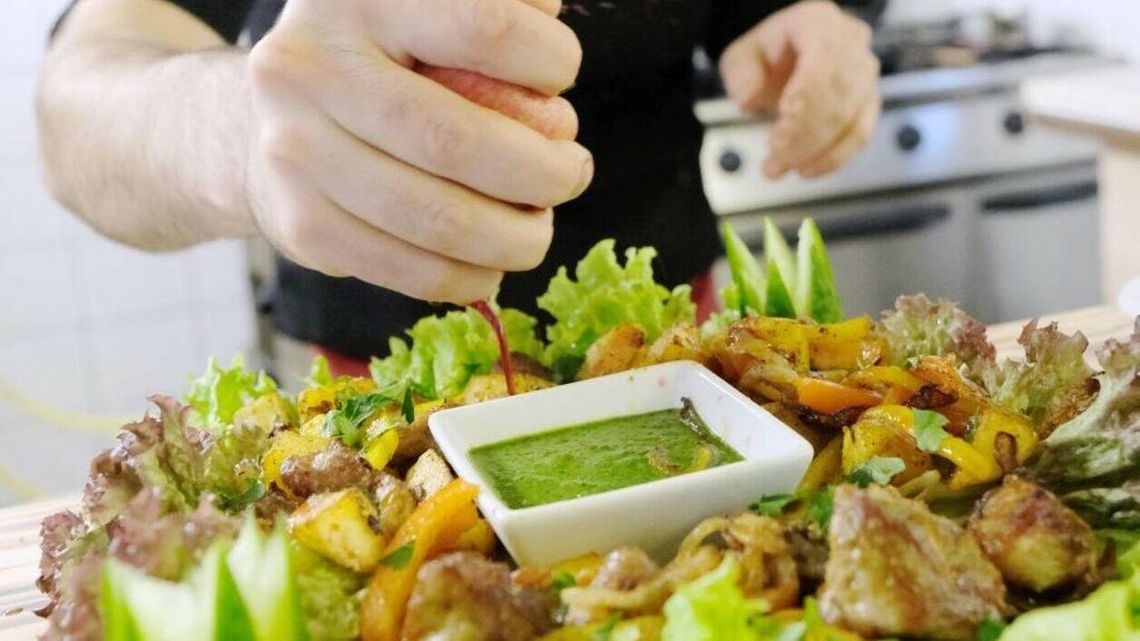 Lubelska Lista Płac. Ile na rękę dostaje kelner, a ile kucharz? Lubelska Lista Płac. Ile na rękę dostaje kelner, a ile kucharz?