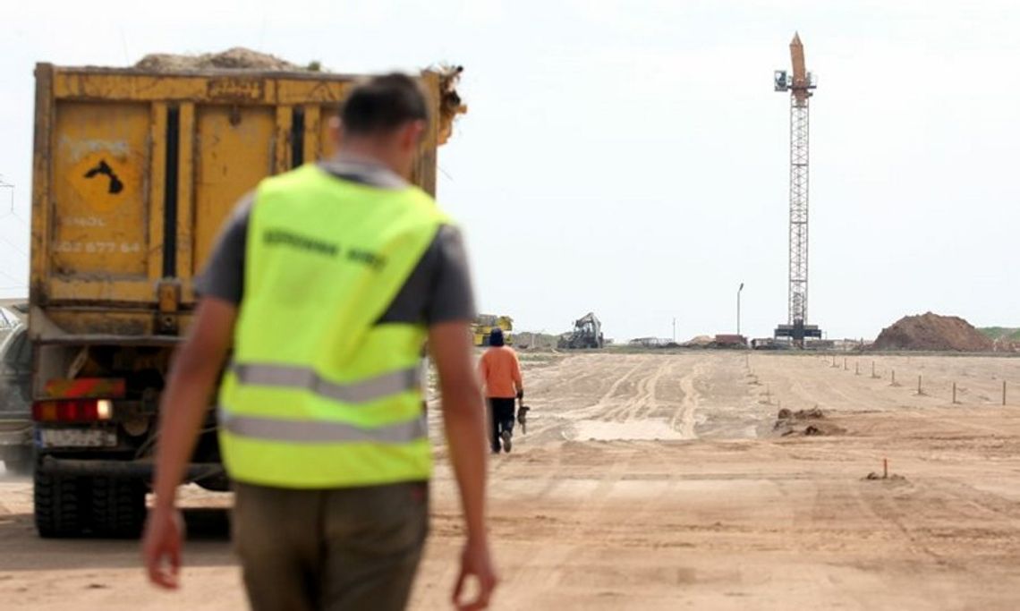 Lubelska Lista Płac: Ile zarabia inżynier na S17, a ile kierownik działu zakupów