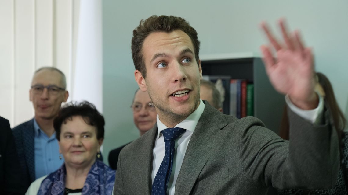 Lubelski poseł pozwał za wpis o seksie oralnym. "Wielokrotnie i obcesowo nagabywał mnie swoją ofertą"