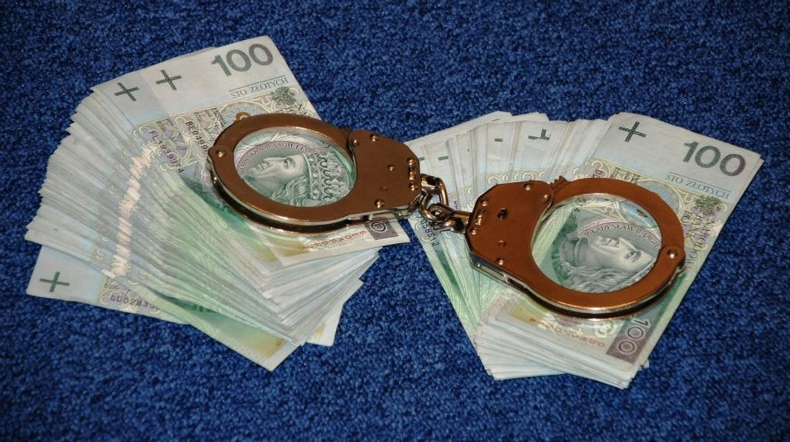 Lubelski przedsiębiorca zatrzymany przez CBA. Wyłudził ponad pół miliona zł Lubelski przedsiębiorca zatrzymany przez CBA. Wyłudził ponad pół miliona zł