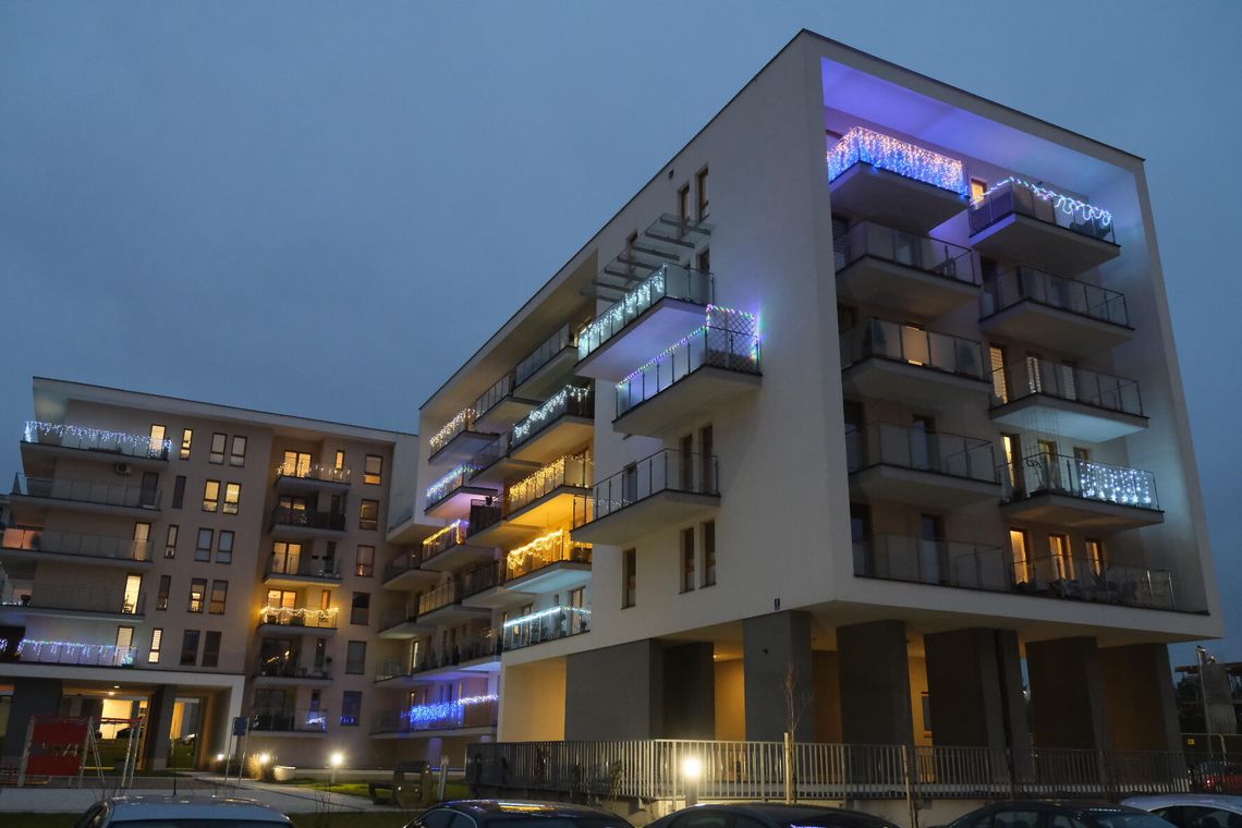 W których dzielnicach Lublina mieszkania są najtańsze, a gdzie trzeba zapłacić najwięcej? Lepiej wybrać ofertę dewelopera czy lokal z rynku wtórnego? Sytuację ocenia Kamil Janas, prezes zarządu Big City Broker.