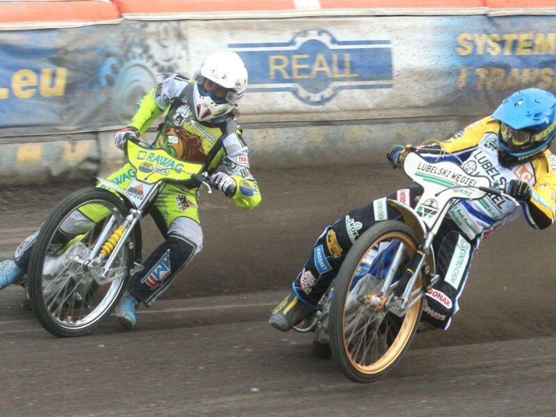 Lubelski Węgiel KMŻ – Kolejarz Rawag Rawicz 60:30 (zdjęcia) Lubelski Węgiel KMŻ – Kolejarz Rawag Rawicz 60:30 (zdjęcia)