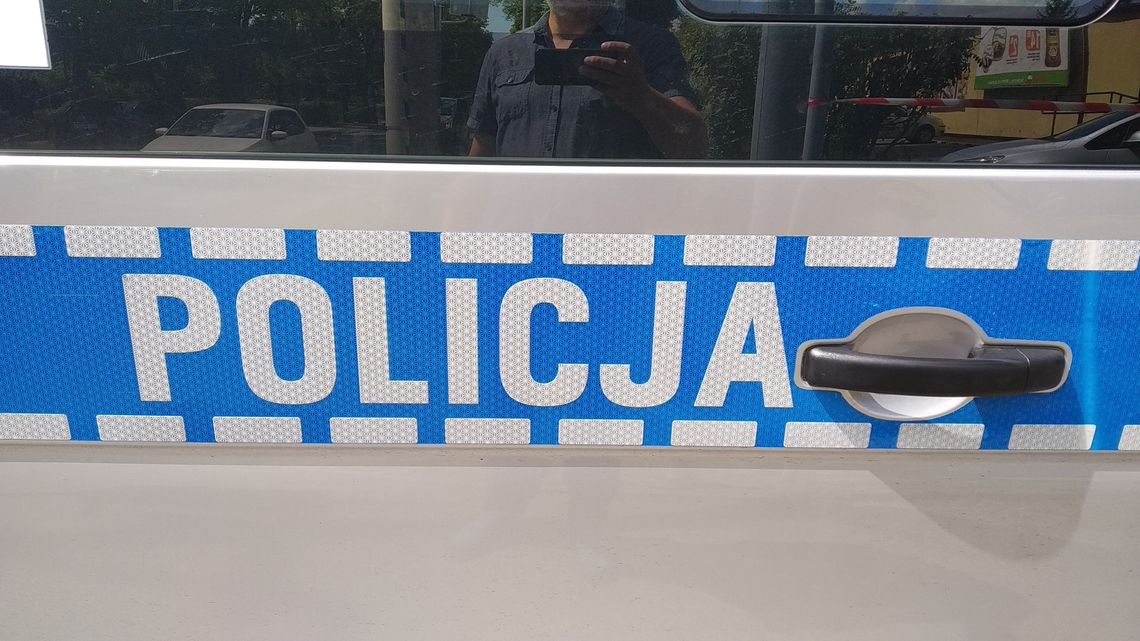 Lubelskie: 14-latka zadzwoniła na numer alarmowy. Powiedziała, że została zgwałcona