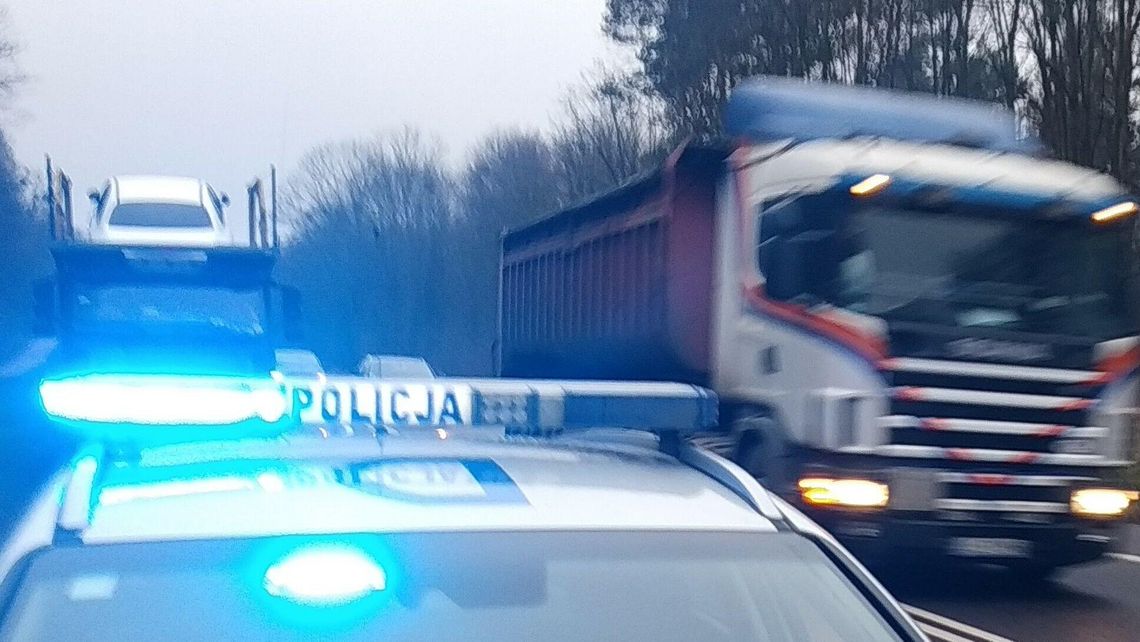 Lubelskie: 27-latka postrzelona na parkingu dla tirów. Kto strzelał do agentki celnej?