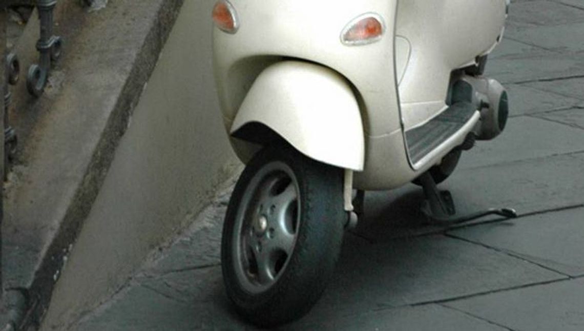 Lubelskie. 75-latek szarżował skuterem na drodze ekspresowej i to pod prąd. Nie miał pojęcia jak się tam znalazł