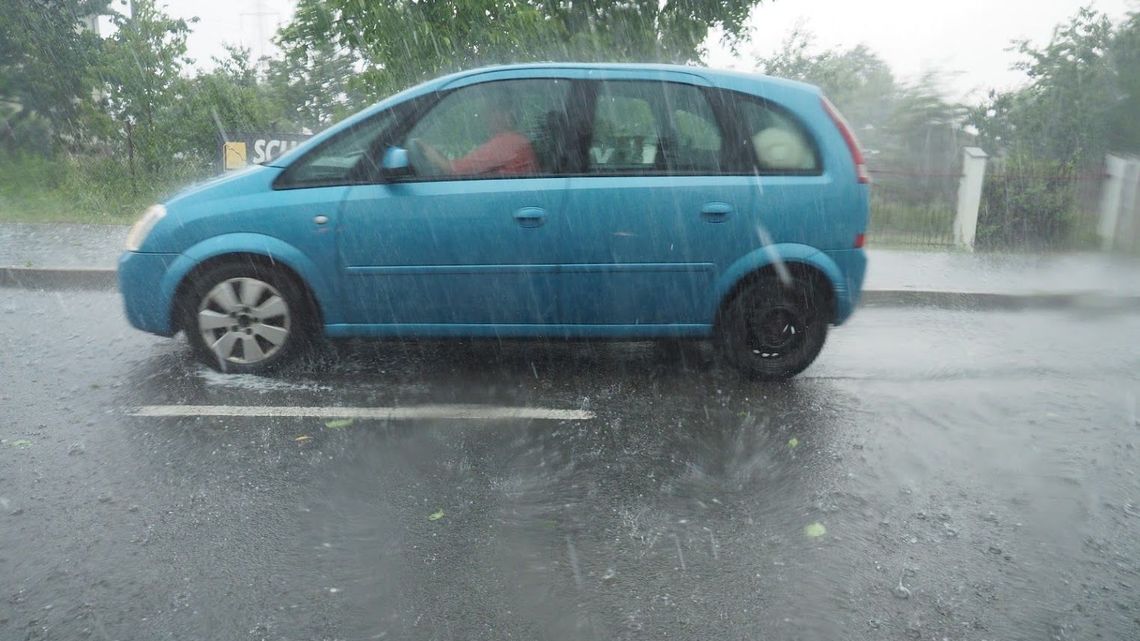 Lubelskie: Burze z gradem nadciągają znad Białorusi