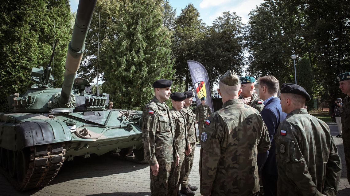 Lubelskie: Hukną, pokażą czołgi, dostaną sztandar. Weekend pod znakiem wojskowych uroczystości